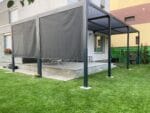 PERDEA DIN PVC tesuta, culoare gri, compatibila cu pergolele bioclimatice PER2430BI si PER3630BI, pentru latura de 300cm, dimensiuni 288cm x 220cm. Ref#PERBIR30 - imagine 7